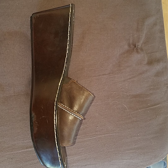 Platform shoes - Picture 2 of 3